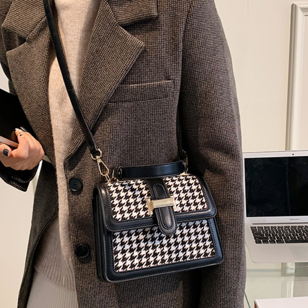 Bolsa Carol Pequena - Preta - Loja Vivanz