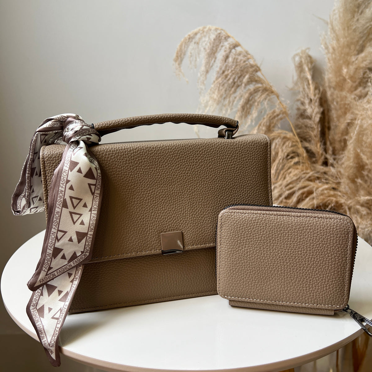 Bolsa Karen Média - Preta