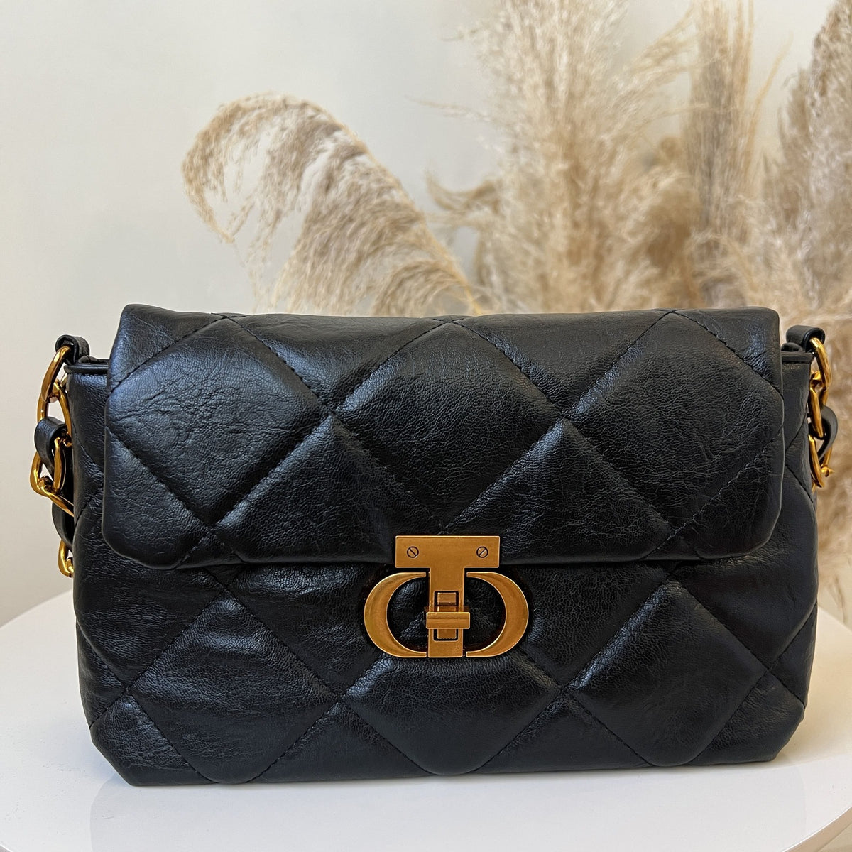 Bolsa Patrícia Média - Preta - Loja Vivanz