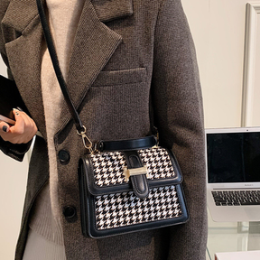 Bolsa Carol Pequena - Preta - Loja Vivanz