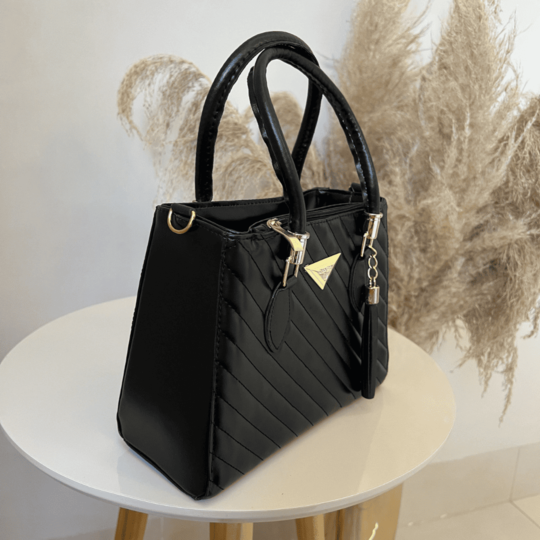 Bolsa Antônia Média - Preta - Loja Vivanz
