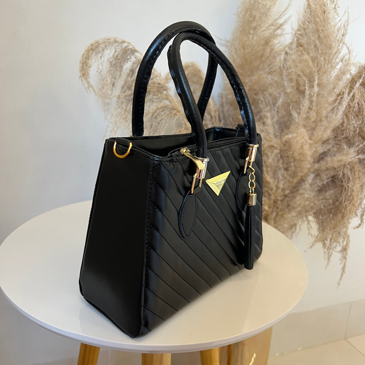 Bolsa Antônia