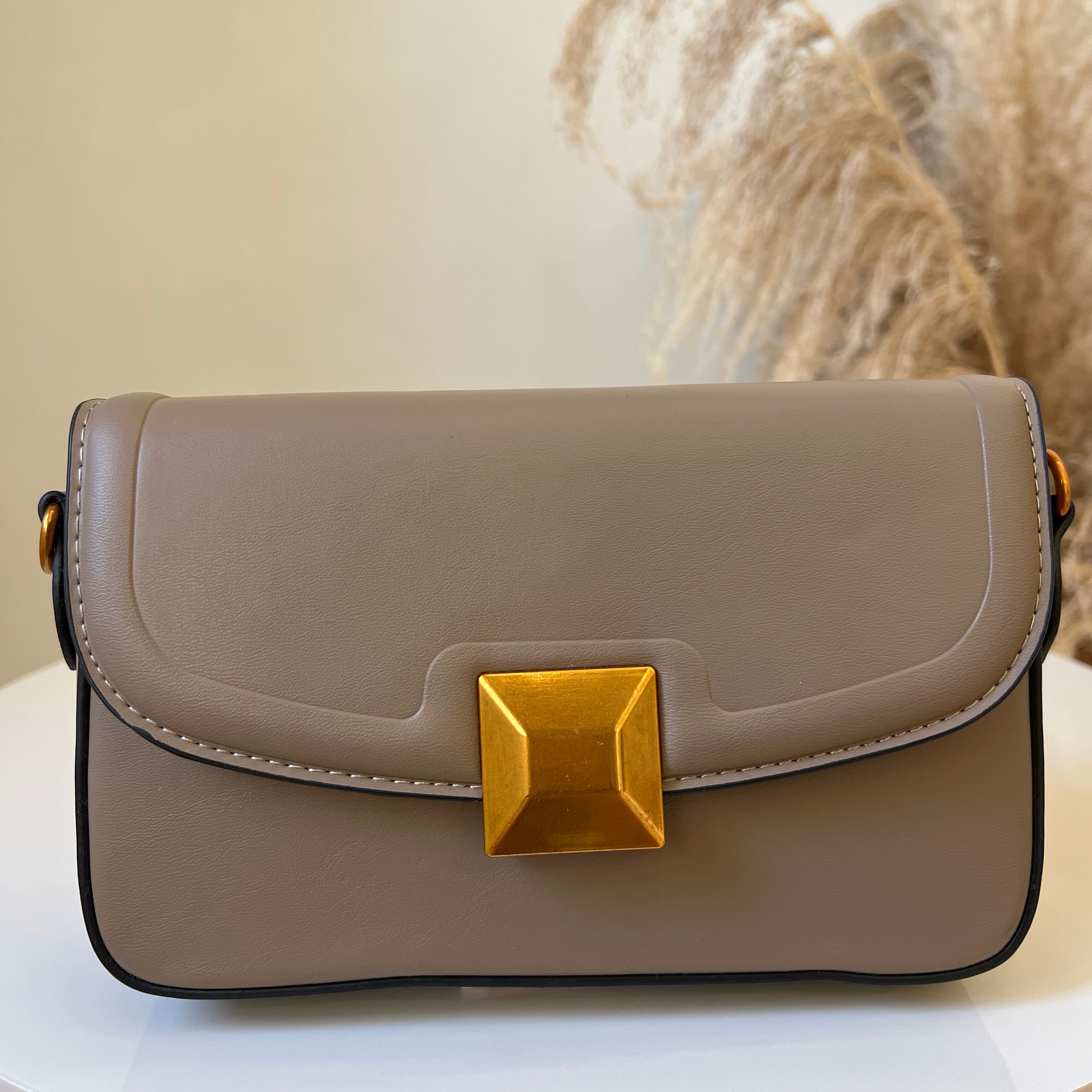 小物 VIVIANO Ribbon Collar Satin Bolsa Vívian - Loja Vivanz