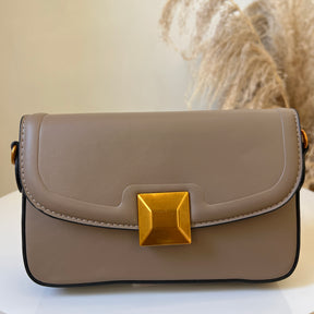 Bolsa Vívian Média