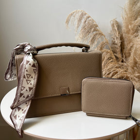 Bolsa Karen Média - Preta