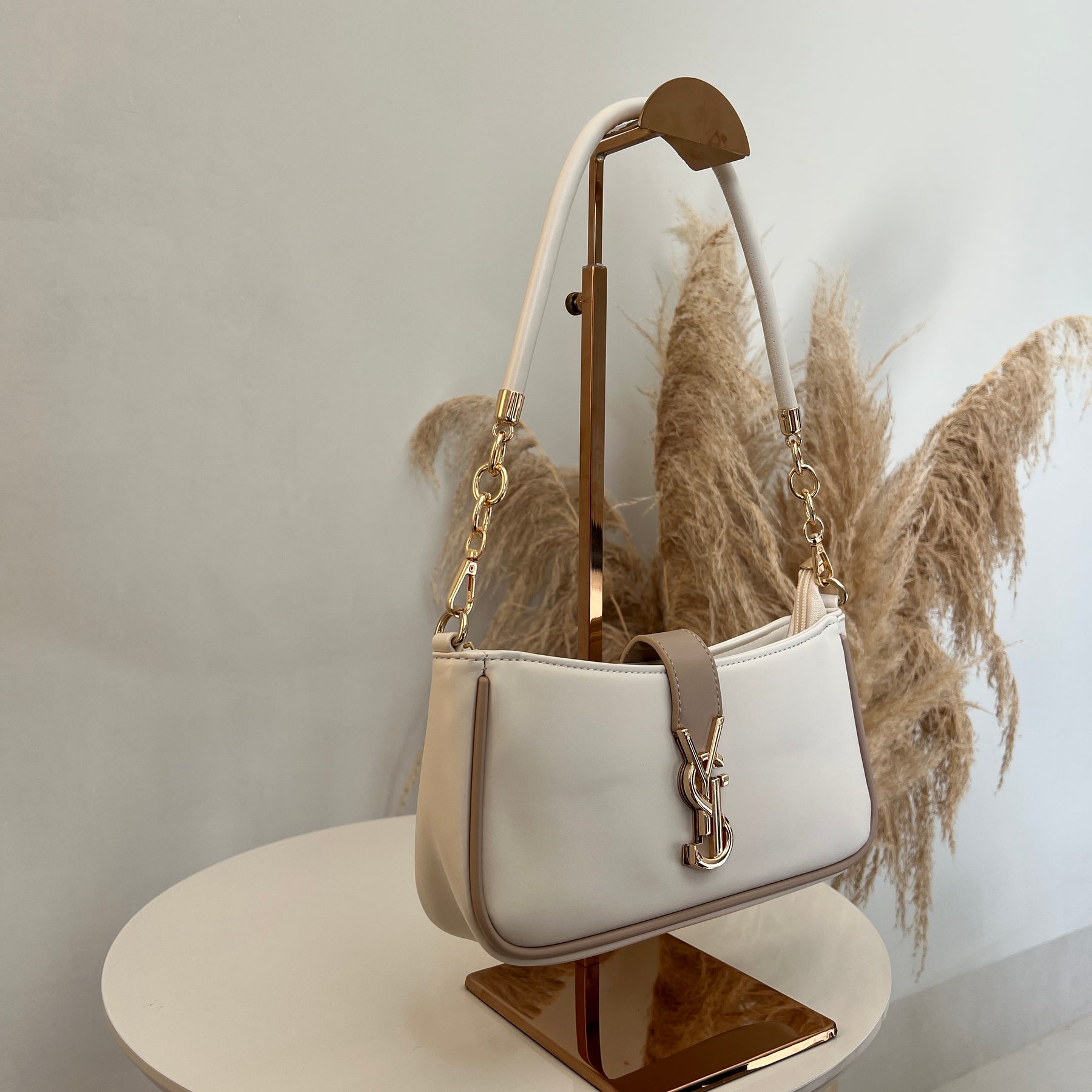 Bolsa Charlote Média