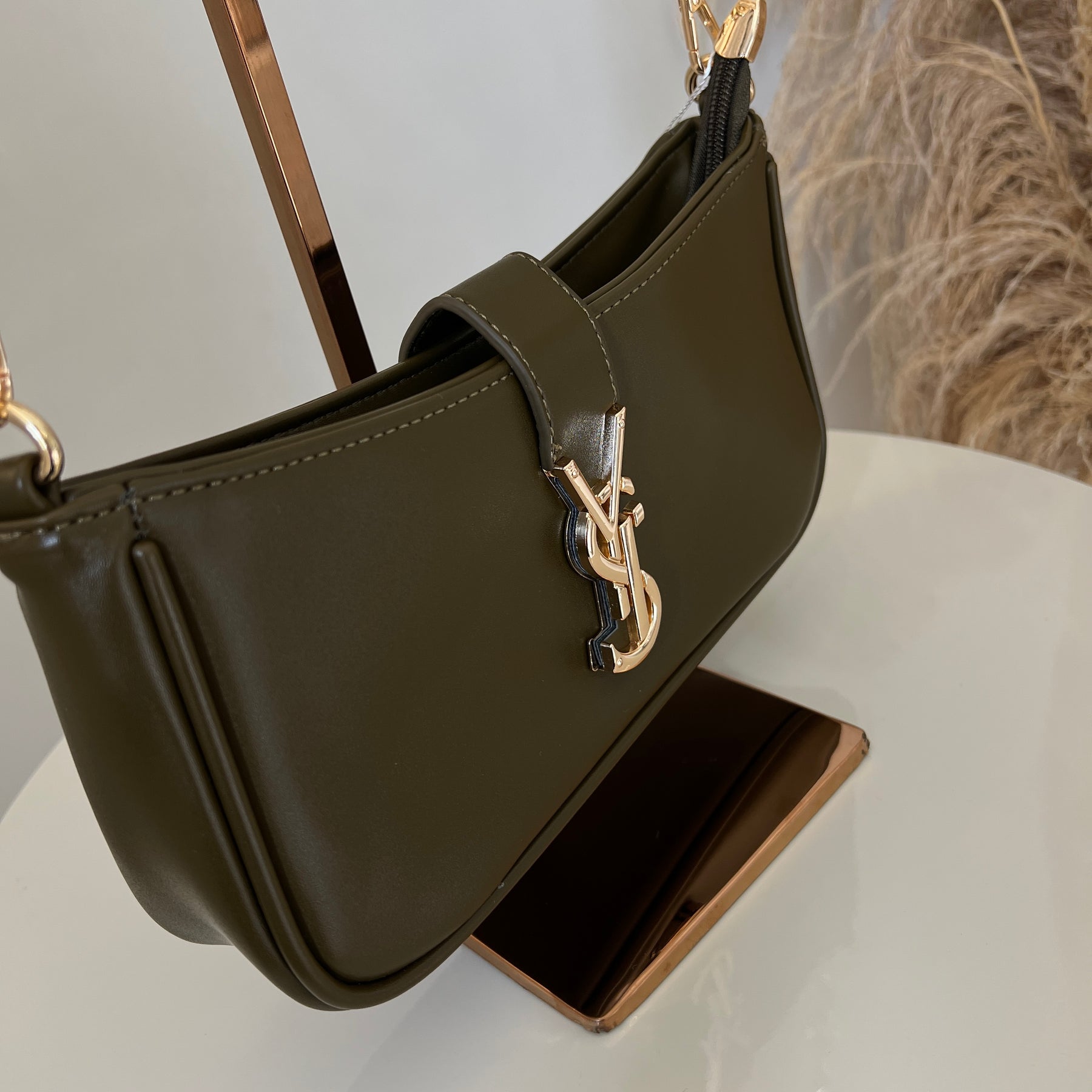 Bolsa Charlote Média
